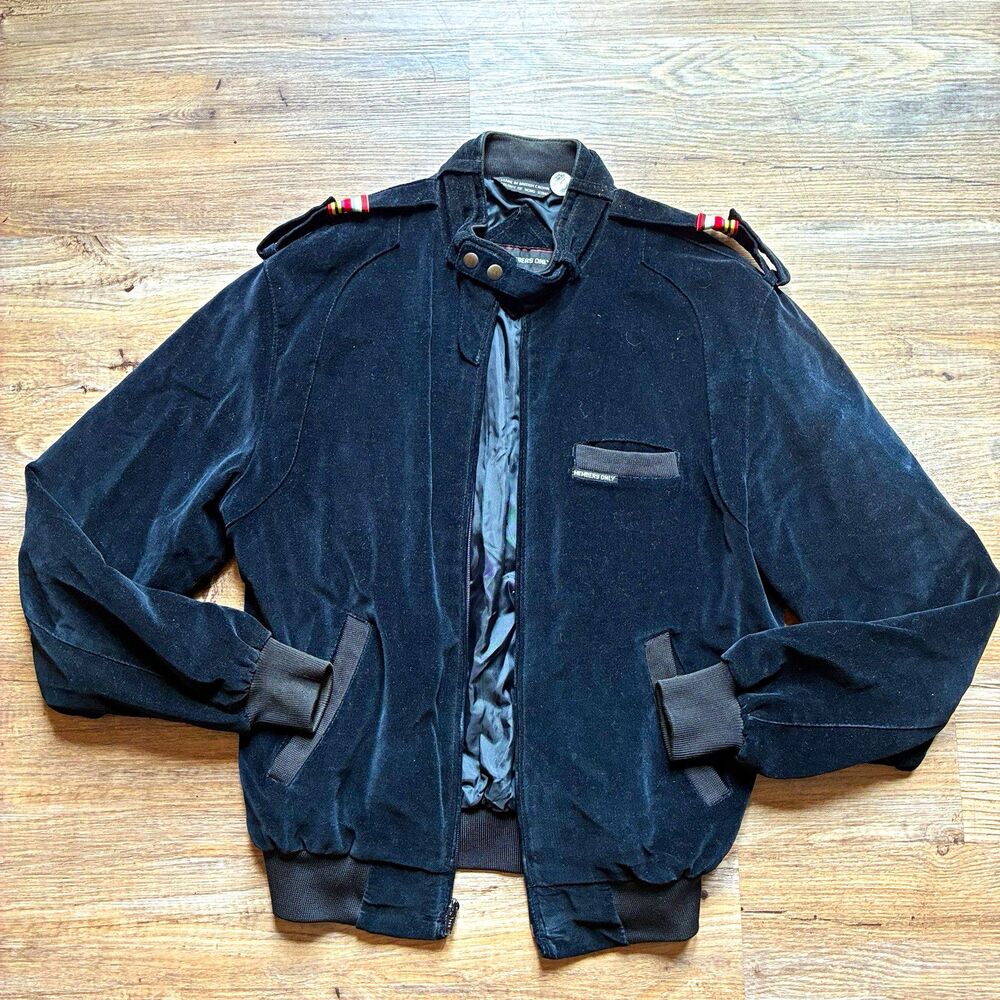 VTG 80s Suede Members Only Men's Black Lined Bomber Jacket Snap Stand-Up Collar